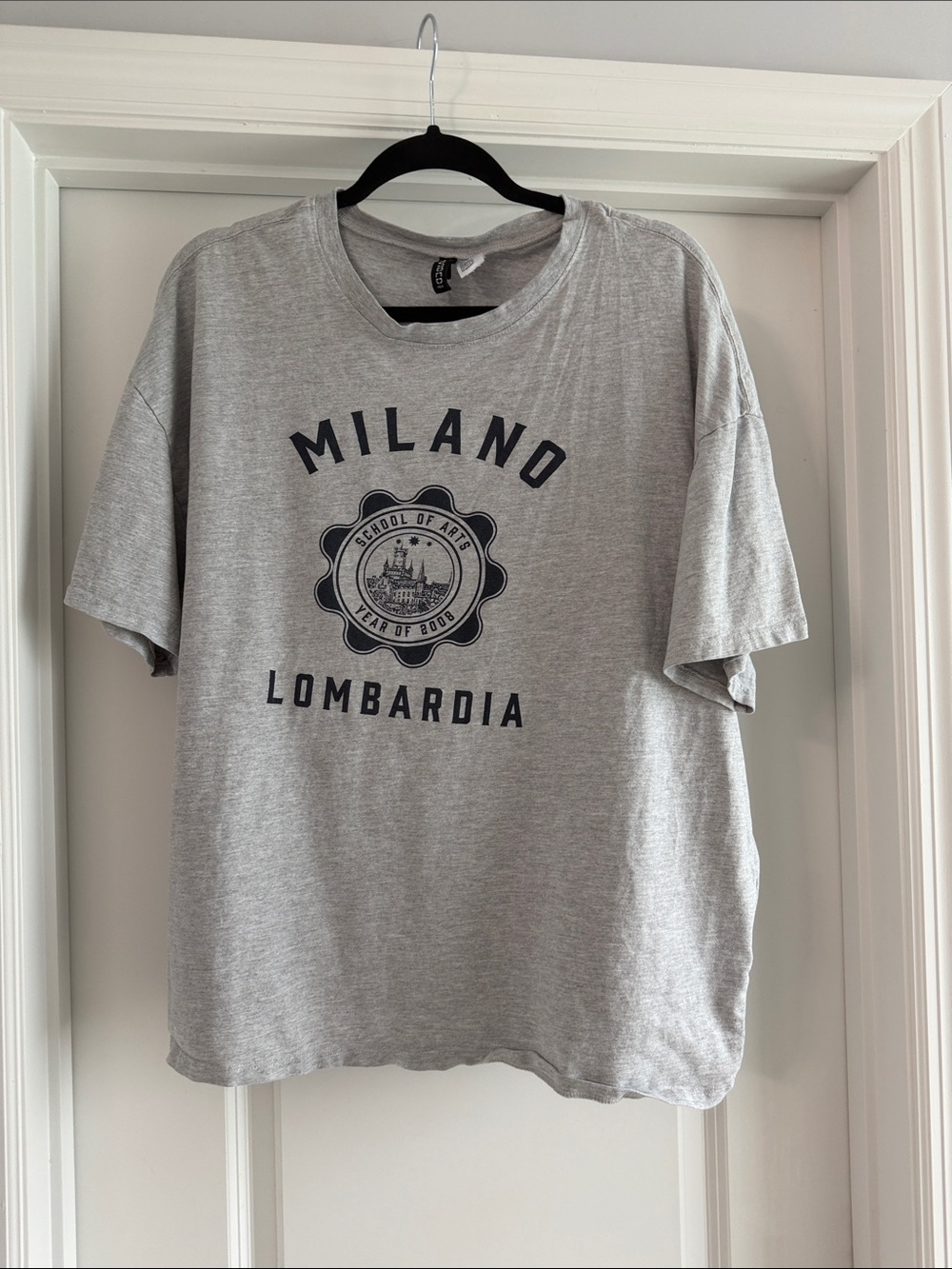 H&M Gray Milano Lombardia Graphic Tee
